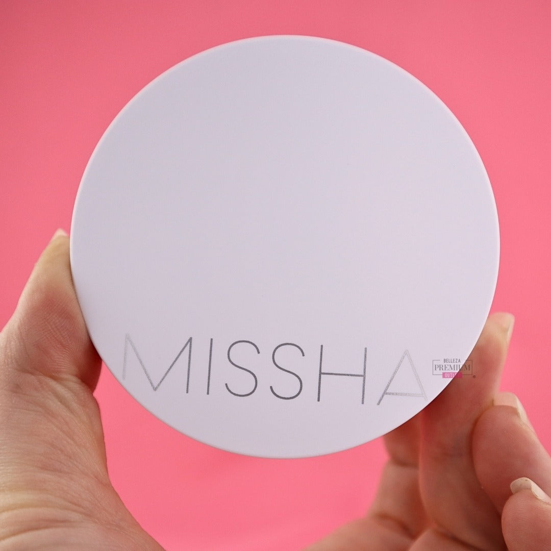 Missha Magic Cushion Moist Up SPF50+/PA+++ (No.21): El Novedoso Toque de Luminosidad y Protección