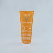 Vichy Capital Soleil Fresh Milk SPF 50+ – Leche Solar Hidratante y Ultra-Fresca con Alta Protección (300ml)