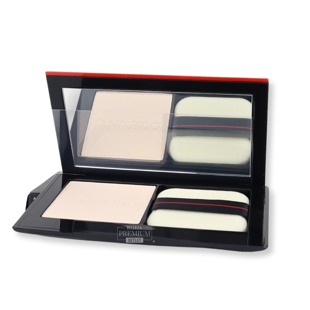 Shiseido Synchro Skin Invisible Silk Pressed Powder 10g: Prodigioso acabado para una piel perfecta y natural
