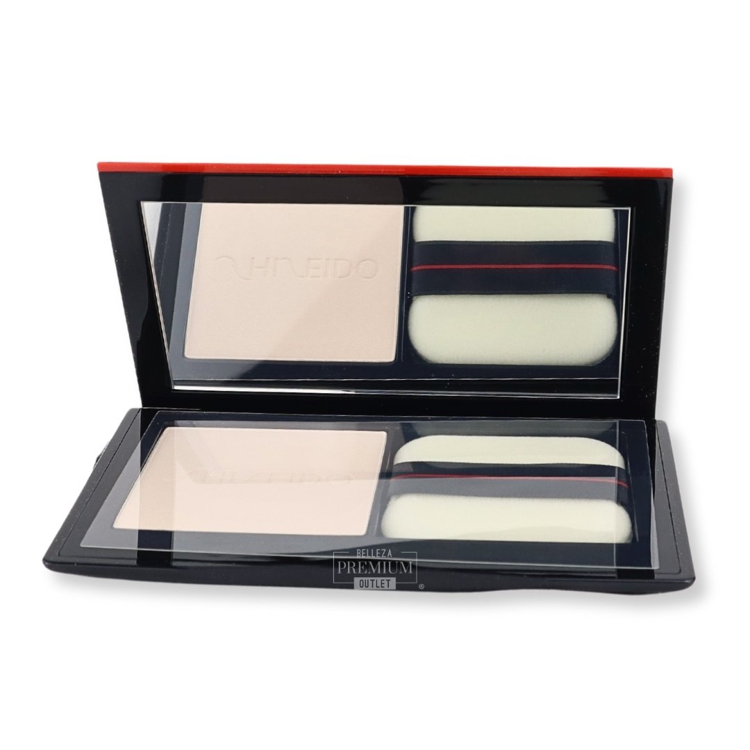 Shiseido Synchro Skin Invisible Silk Pressed Powder 10g: Prodigioso acabado para una piel perfecta y natural
