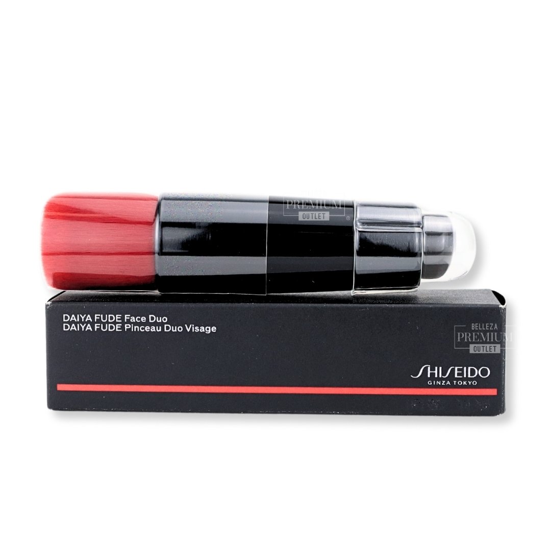 Shiseido Daiya Fude Face Duo Brush: Necesario para un acabado de maquillaje perfecto